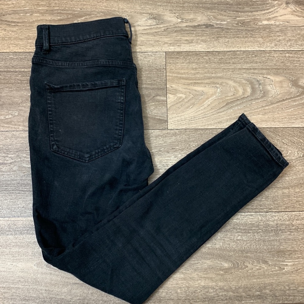 Express Women’s Stretch+ Denim Perfect High Rise Ankle Legging